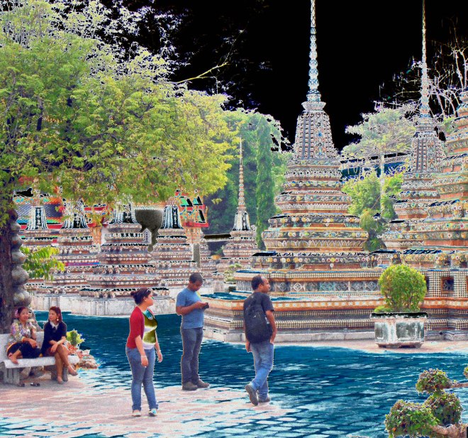 Another gorgeous shrine to help you relax. 